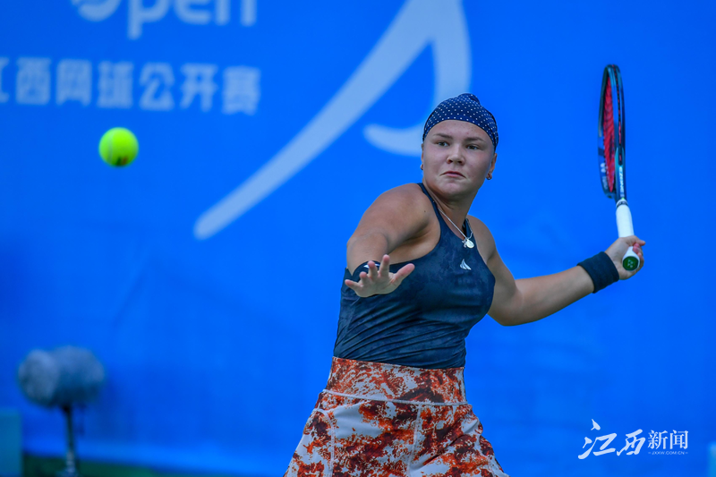 的凝聚力和 的凝聚力和